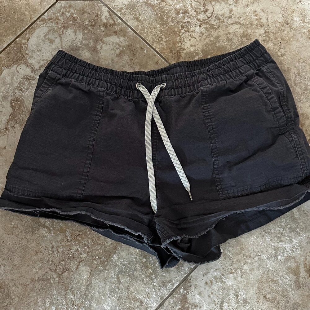 Vuori Women Rip Stop Shorts, Medium